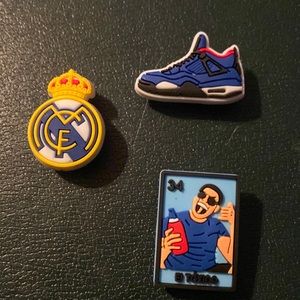Croc charms